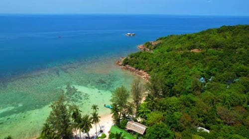 Beautiful tropical sea in summer, aerial view.
