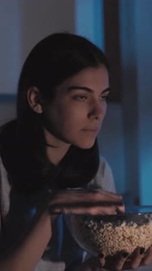 Vertical Home Cinema Night Movie Woman Horror Tv