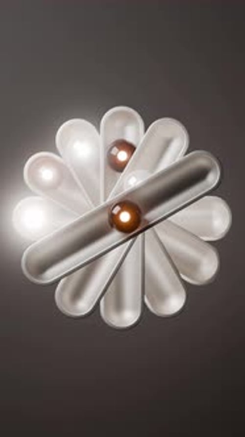 3D Loop Satisfying Spheres Animation