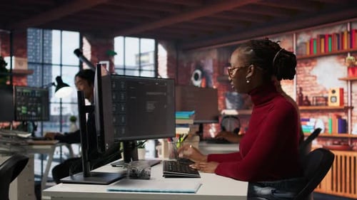 Software Development Agency Expert Solving Tasks with AI LLM Chatbot